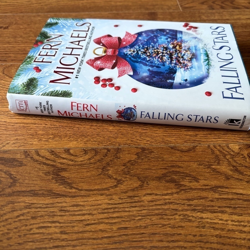 Falling Stars by: Fern Michaels hardcover book - Picture 6 of 6